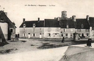 CPA 18 - SAGONNE (Cher) - 460. La Place - Picture 1 of 2