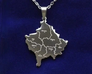 Kosovo Karte Anhänger Kette Halskette & Geschenkbeutel, Silber Edelstahl Metall - Bild 1 von 2