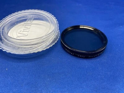 Vivitar 55mm polarizer filter with plastic case - Image 1 of 3