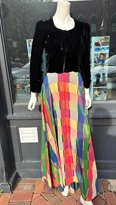 Maxi Vestido Vintage Años 30/40 Terciopelo y Tafetán Foto 1 de 4