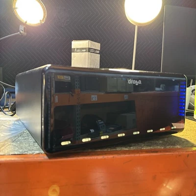 Drobo Pro DRPR1- A 8 Bay w/ NO DRIVES  *UNTESTED*  - Image 1 of 4