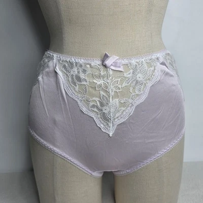 Bragas vintage de nailon lavanda con detalles de encaje talla 6 Foto 1 de 4
