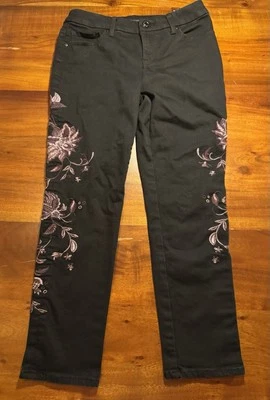 Chicos So Slimming Girlfriend Slim Leg Ankle Black Jeans Floral Embroidered 4p - Image 1 of 4