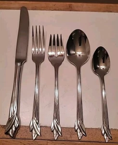 Cubiertos cubiertos brillantes Oneida LEANDER de acero inoxidable para reliquia de 5 piezas - Imagen 1 de 8