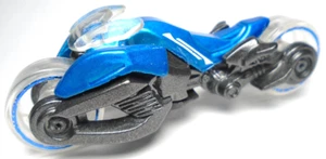 HOT WHEELS MAX ACCIAIO BLU E GRIGIO 2 3/4" PRESSOFUSO CAVALLO RAZZO MOTO CON BIANCO - Foto 1 di 6