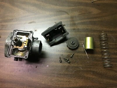 SUZUKI SM NOMAD XR 440 MIKUNI 30 MM CARBURETOR CARB Foto 1 de 4