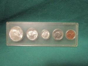 1964–D US MINT Coin Set 90% Silver, Uncirculated, Case - Picture 1 of 4