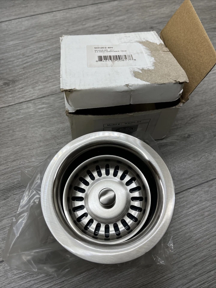 Colador de cesta Whitehaus WH202 níquel 3-1/2" Foto 1 de 1