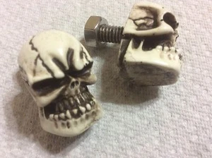 2 Made in USA Skull Licence Plate Bolts Skeleton hot rat street rod 18PB - Picture 1 of 3