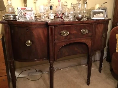 Georgian Style Sideboard  - Image 1 of 4