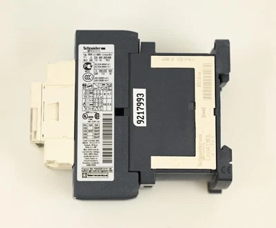 Contactor magnético Schneider Electric LC1D32BD, 24V CC, 20HP/480V Foto 1 de 4