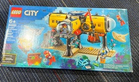 LEGO CITY: Deep Sea Exploration Vessel (60095)