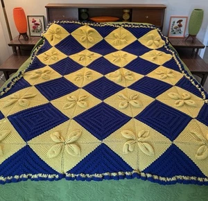Vintage 70's Handmade Granny Crocheted Yarn Fiber Art Afghan Throw Blanket - Picture 1 of 10