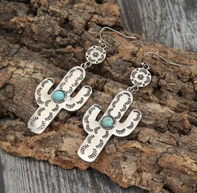 Pendientes de Festival Boho Occidental Cactus Plata Suroeste, Piedra Turquesa Imitación Foto 1 de 2