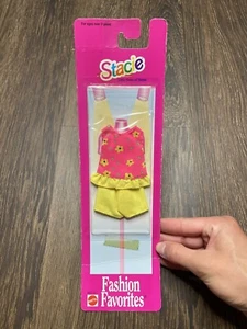 1997 STACIE FASHION FAVORITES - 68621-91 Pink/Yellow Flowers New In Package - Picture 1 of 2