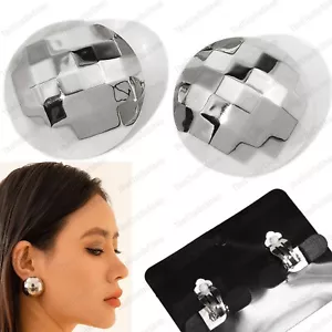 ORECCHINI CLIP ON RETRÒ testurizzati 4 cm SFACCETTATI grande cupola TONO ARGENTO metallo - Foto 1 di 6