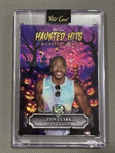 Comodín Zion Clark 2025 éxitos embrujados #HHP-ZC mota púrpura/4 - Imagen 1 de 2