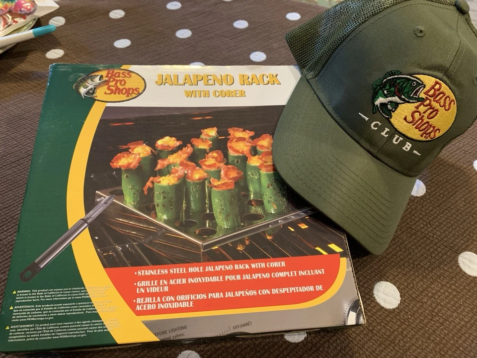 Combo de sartén y tapa para parrilla Bass Pro Shop. Nuevo Foto 1 de 4