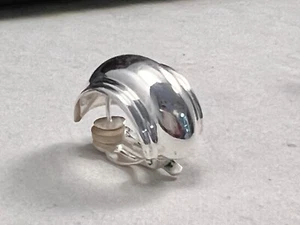 Single Sterling Silver Clip Earring, Marked 925 SU – (Silver Unlimited), Bright - Picture 1 of 9