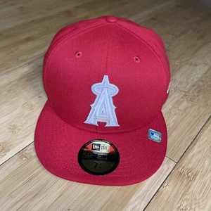 New Era 59FIFTY On-Field Los Angeles Angels LA Mother's Day Red Fitted 7 3/4 Hat - Picture 1 of 13