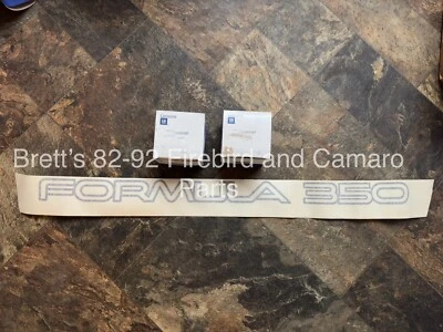 Juego de 2 calcomanías grises para puerta inferior Pontiac Firebird Formula 350 1987-90 nuevo de lote Foto 1 de 2