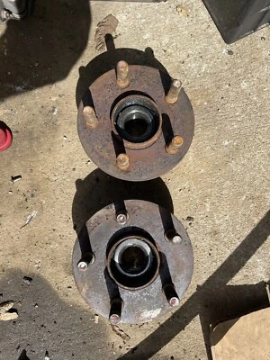 MONTAJE DE COJINETE DE RUEDA DE BUJE TRASERO DODGE NEON SRT4 PT CRUISER GT LH RH - Par Foto 1 de 2