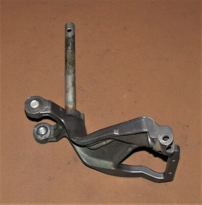 Tohatsu 18 HP 2 Stroke Steering Shaft Assembly PN 350620100 Fits 1986-2002 - Image 1 of 3