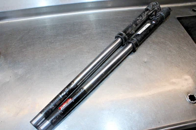 1981 Yamaha XT250 Fork Assembly 3Y1-23100-00-00 - Image 1 of 4