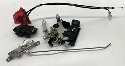 1996-2002 Toyota 4Runner Trunk Liftgate Deck Lid Actuator Release Latch OEM - Image 1 of 4