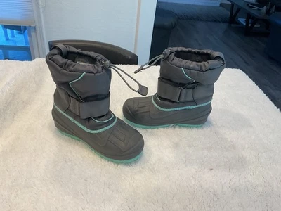 BOTAS DE NEVE CAT & JACK GIRLS AZUL-PETRÓLEO E CINZA TAMANHO. 1 em excelente estado usado - Imagem 1 de 4