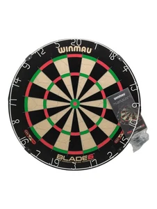 WINMAU Blade 6 Professional Bristle Classic Dartboard. 70 B x 5 H cm. - Bild 1 von 3