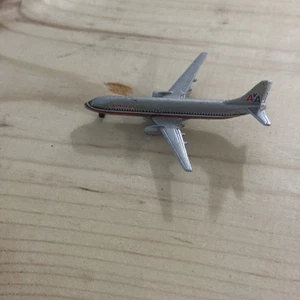 Schabak Diecast Modell 1:600 Boeing 737-800 American Airlines 965 - Bild 1 von 5