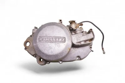 Cubierta de pateador de bomba de aceite Kawasaki Triple H2 H2750 750 Mach IV 750cc H2C *2229A Foto 1 de 4