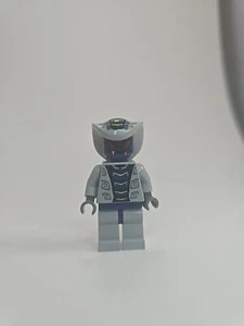 Lego Ninjago Minifig Rattla njo033 from 9441 9456 9579 Gray with Blue Head - Picture 1 of 7