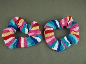 set 2 stripe ponytail holders scrunchies hair tie scrunchy sweater knit pink blu - Picture 1 of 3