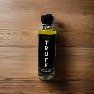 Truff Black Truffle Infused Olive Oil 160ml/5.4 Fl  Oz Healthy food BB 09/15/202 - Picture 1 of 3