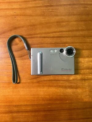 CASIO EXILIM EX-S2 Compact Digital Camera 90%New Tested - Image 1 of 4