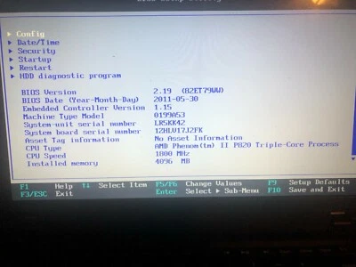 Lenovo THINKPAD EDGE 14 0199-A53 AMD Phenom P820 Foto 1 de 4