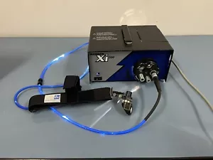 BFW Modell 3010 MAXENON XI300 Lichtquelle mit BFW medizinischem Scheinwerfer - Bild 1 von 9