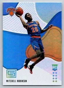 Mitchell Robinson 2018 Panini Status #179 azul casi nuevo/como nuevo - Imagen 1 de 2