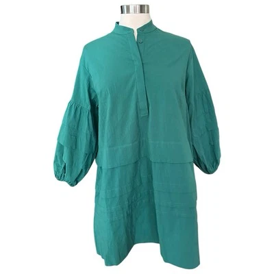 Vestido Tuckernuck Pomander Place Mujer Mediano Verde Palma Chelsea Manga Larga Foto 1 de 4