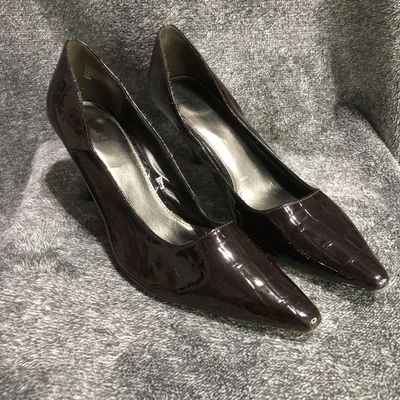 Zapatos Merona para mujer marrón cocodrilo charol en relieve punta tacones de vestir Foto 1 de 4