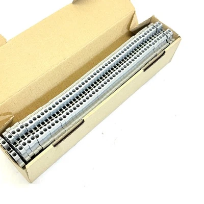 BOX OF 50PCS  UT 2,5 PHOENIX CONTACT TERMINAL BLOCKS 3044076 - Image 1 of 4