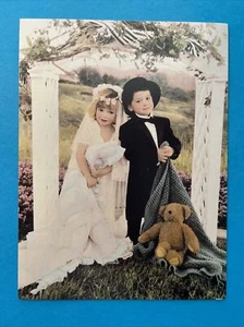 Leanin Tree WEDDING may u never outgrow your love for one another best wishes - Picture 1 of 4