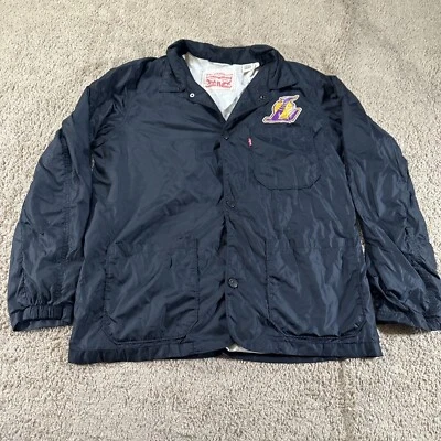 Chaqueta cortavientos negra mediana Levis para hombre Los Angeles Lakers NBA LevisxNBA Foto 1 de 4