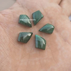 Drachen Cabochon natürlicher Malachit 7x12mm bis 12x16mm Großhandel lose Edelstein - Bild 1 von 6