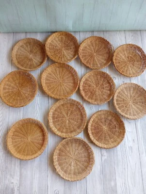 Lote de 12 soportes para platos de papel de mimbre vintage Foto 1 de 4