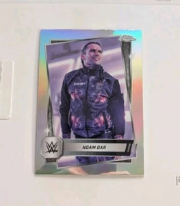Noam Dar - 2025 Topps Chrome WWE - Refractor Parallel #142 - NXT - Picture 1 of 2
