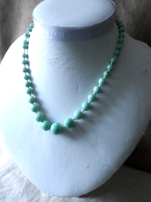 Necklce Vintage Hand Knotted Peking Green Glass - Single Strand Choker/Collar - Image 1 of 4
