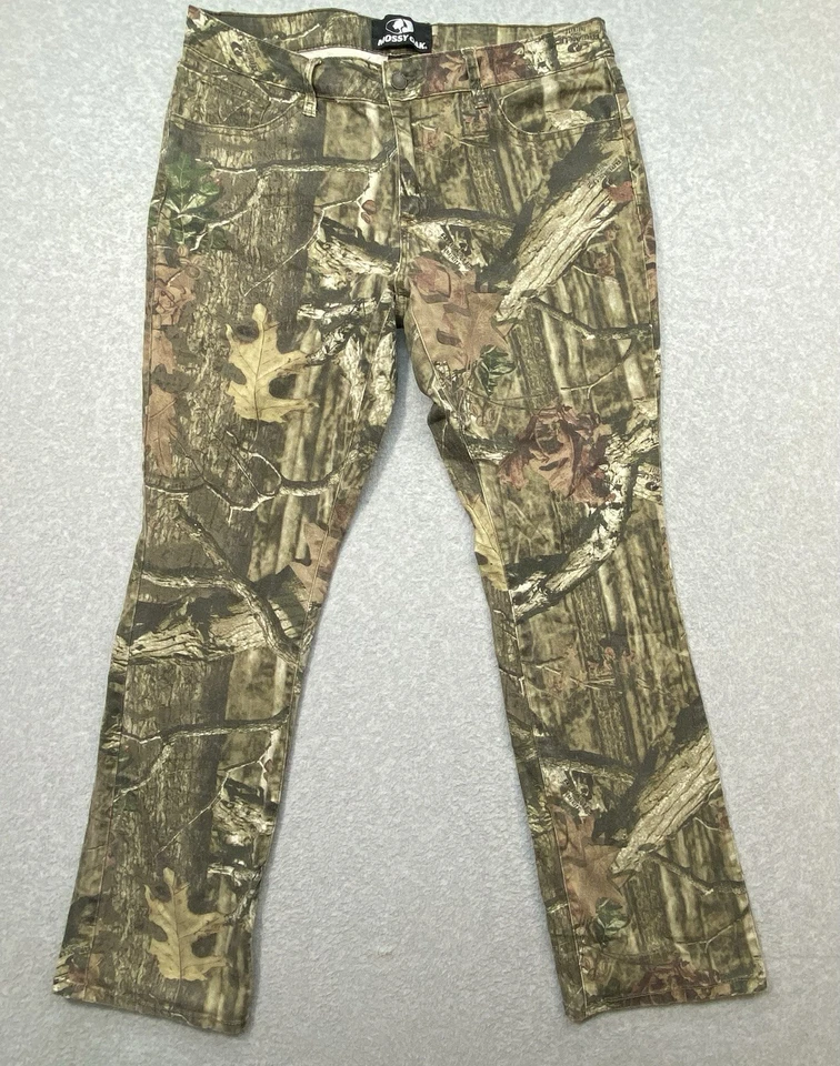 Mossy Oak Break Up Infinity Size 14 Camo Hunting Outdoors Distressed - Image 1 of 4